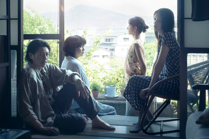 Trailer of the film “Natsu no Suna no ue”